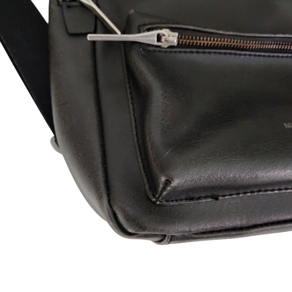 Matt & Nat Voas Sm Dwell Collection Backpack Sling bag black - Picture 4 of 12